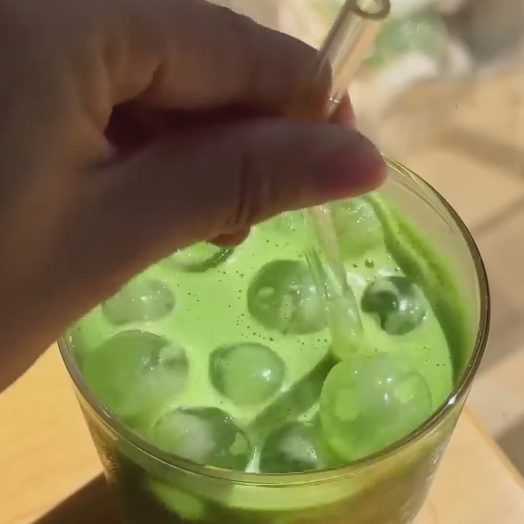 premium matcha powder video