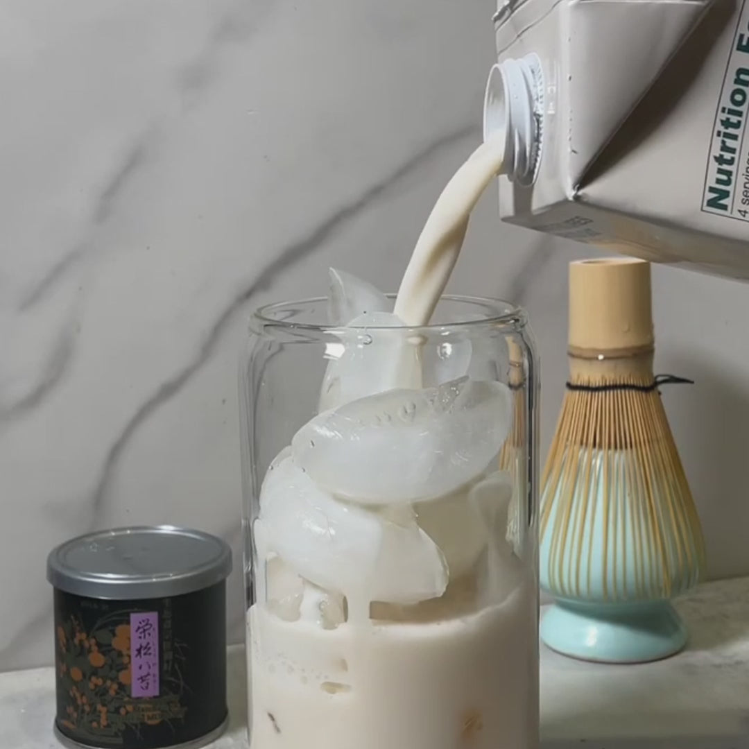 premium matcha powder video